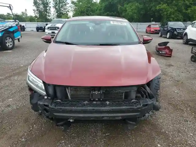 1VWBA7A38JC016791 2018 VOLKSWAGEN PASSAT-4