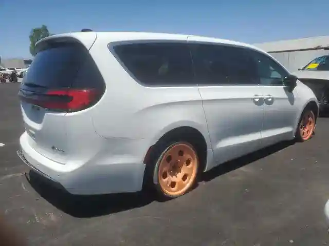 2C4RC1S71RR156596 2024 CHRYSLER PACIFICA-2