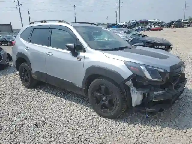 JF2SKAMC7PH520075 2023 SUBARU FORESTER-3
