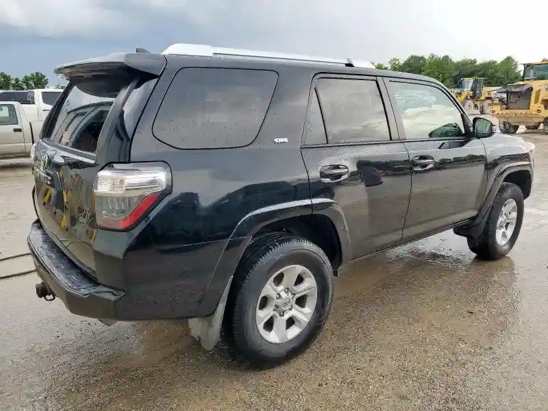 JTEZU5JR5J5170120 2018 TOYOTA 4RUNNER-2