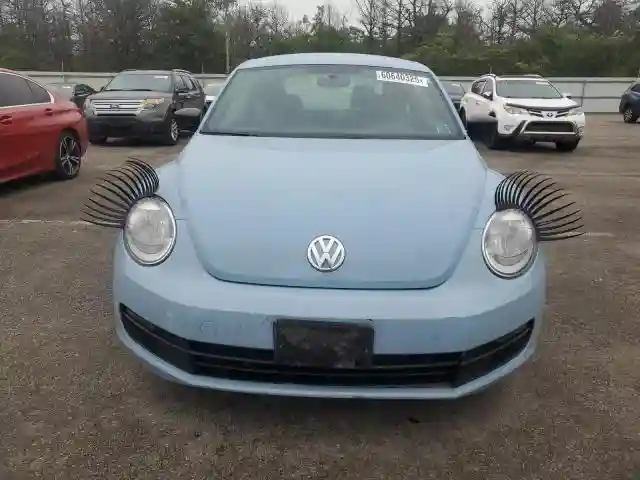 3VWF17AT1FM645560 2015 VOLKSWAGEN BEETLE-4