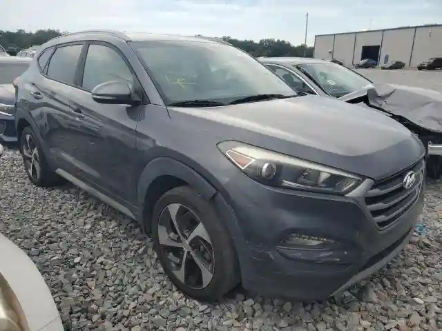 KM8J33AL3JU802862 2018 HYUNDAI TUCSON-3