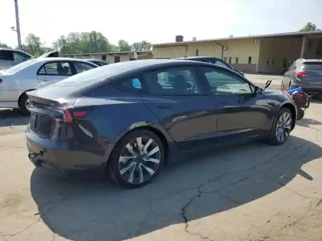 5YJ3E1EA0RF735193 2024 TESLA MODEL 3-2