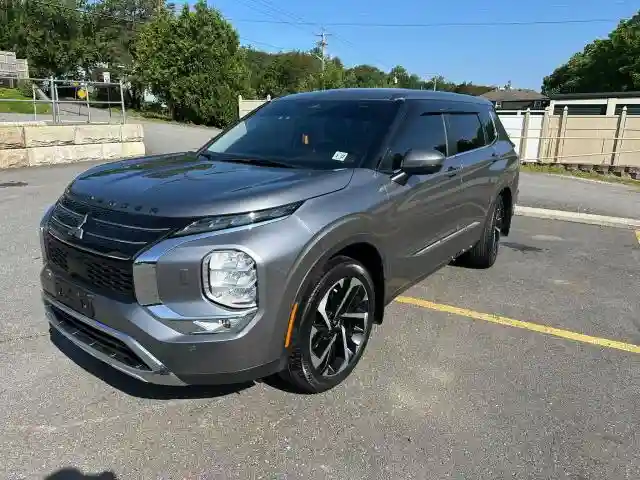 JA4J4UA86NZ050077 2022 MITSUBISHI OUTLANDER-0