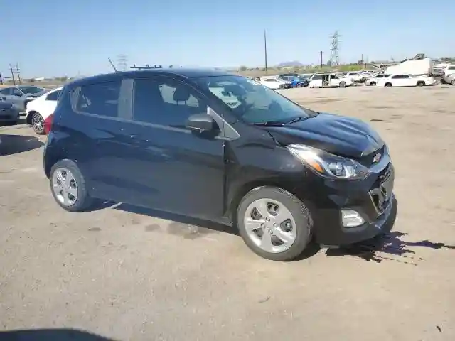 KL8CB6SAXLC463551 2020 CHEVROLET SPARK-3