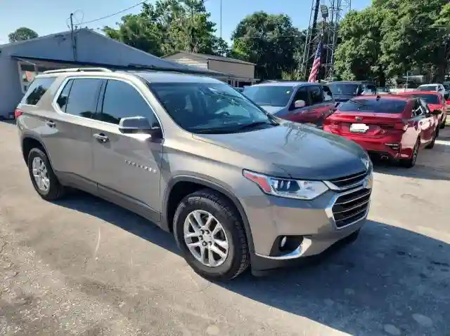 1GNERGKW9KJ105548 2019 CHEVROLET TRAVERSE-0