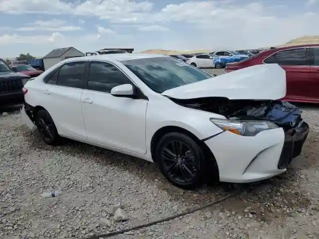 4T1BF1FKXGU265576 2016 TOYOTA CAMRY-3