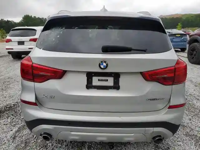 5UXTR7C52KLF25373 2019 BMW X3-5