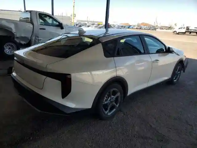 3KPFT4DE4SE052952 2025 KIA K4 LX-2