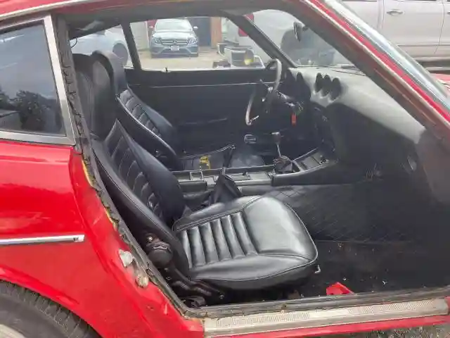 HLS3026551 1971 DATSUN 240-4
