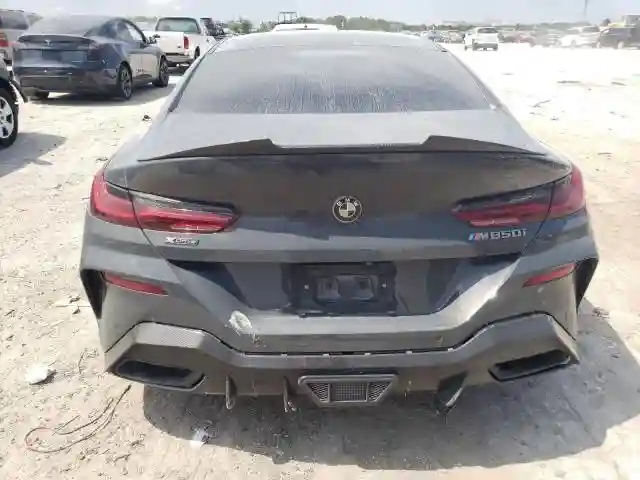 WBAGV8C00MCG65804 2021 BMW M8-5