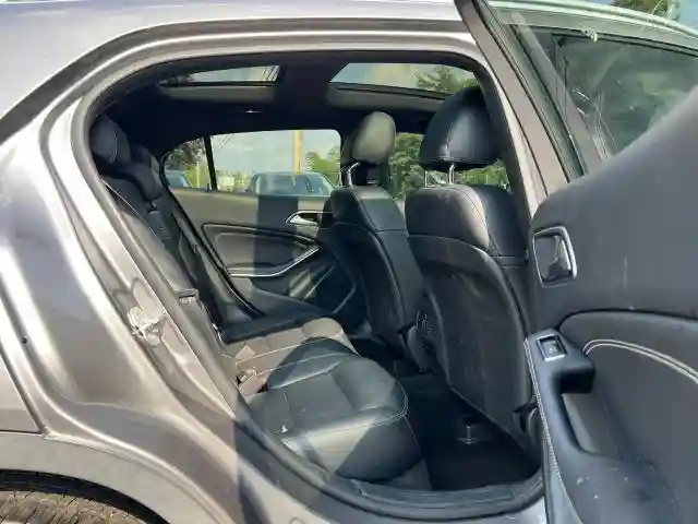 WDCTG4GB8GJ246588 2016 MERCEDES-BENZ GLA-CLASS-5