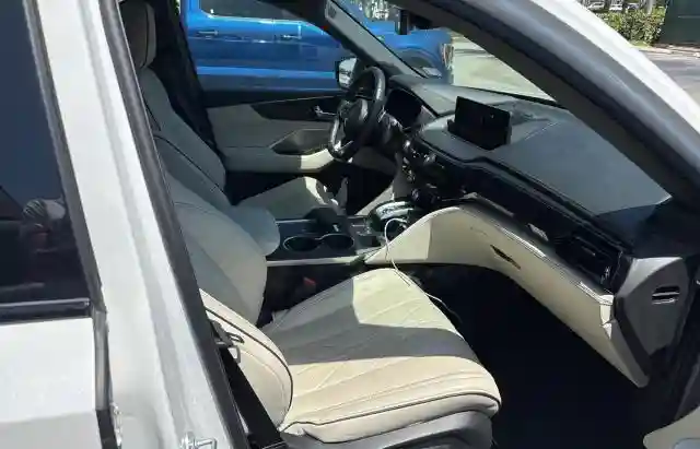 5J8YE1H33PL035098 2023 ACURA MDX-4