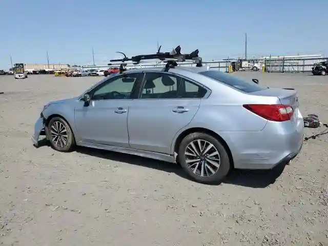 4S3BNAC68J3013725 2018 SUBARU LEGACY-1
