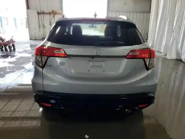 3CZRU6H13NM764032 2022 HONDA HR-V-5