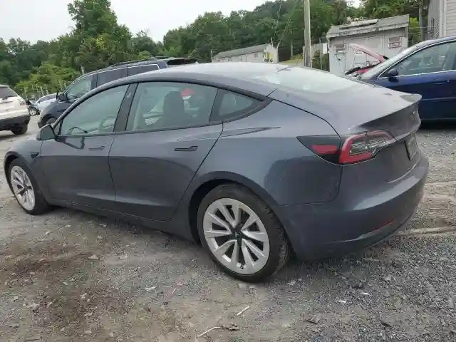 5YJ3E1EA4PF465172 2023 TESLA MODEL 3-1