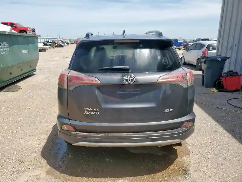 JTMWFREV3JJ177204 2018 TOYOTA RAV4-5