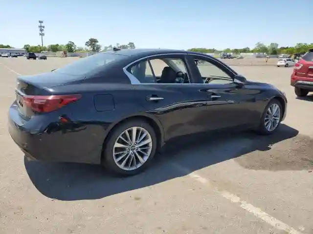 JN1EV7AR7JM435415 2018 INFINITI Q50-2