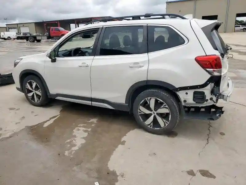 JF2SKAXC3LH431111 2020 SUBARU FORESTER-1
