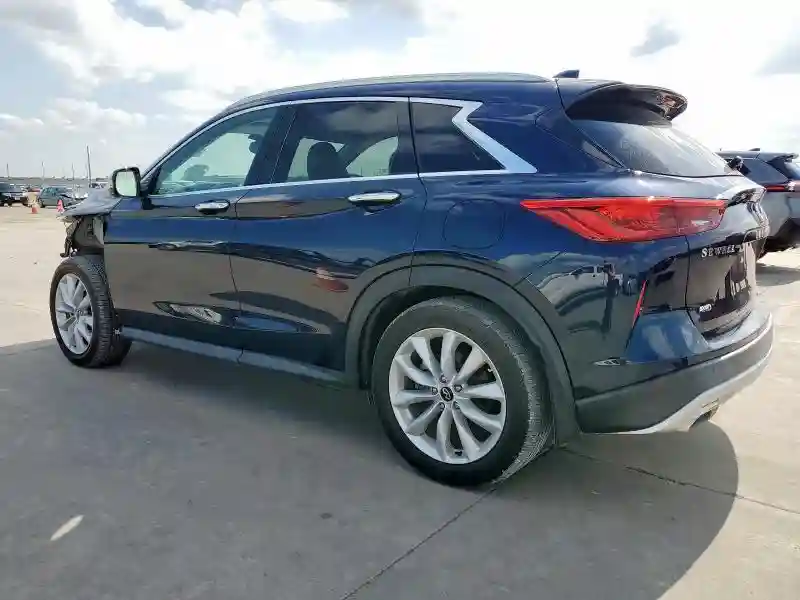 3PCAJ5M30KF111736 2019 INFINITI QX50-1