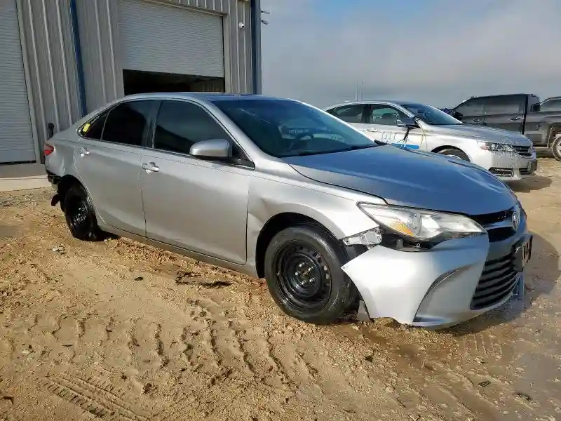4T1BF1FK7HU306330 2017 TOYOTA CAMRY-3
