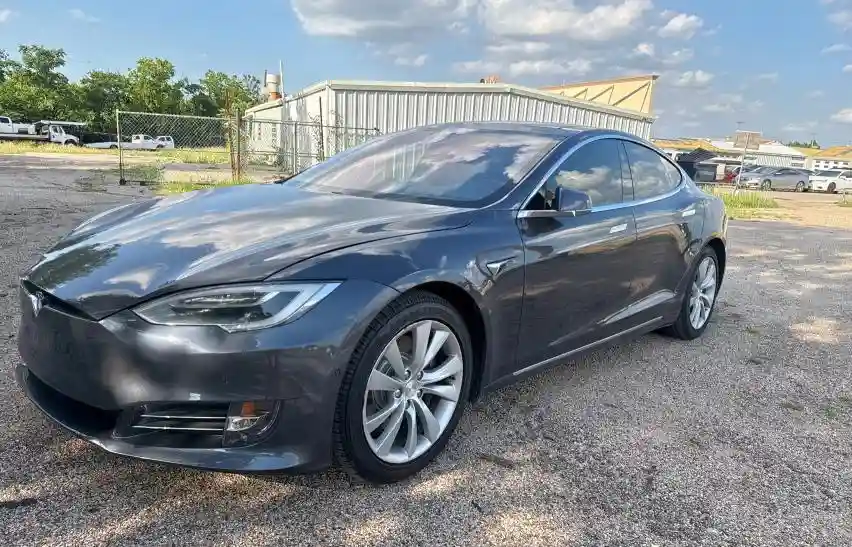 5YJSA1E14HF195384 2017 TESLA MODEL S-1