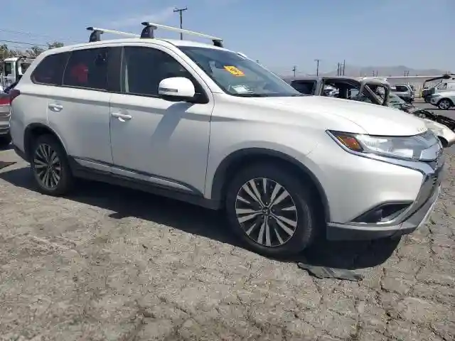 JA4AD3A37LZ005290 2020 MITSUBISHI OUTLANDER-3