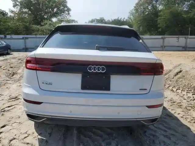 WA1BVAF15KD038166 2019 AUDI Q8-5