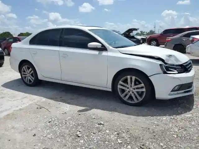 3VWL17AJ0FM288860 2015 VOLKSWAGEN JETTA-3
