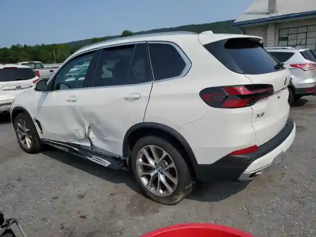 5UX43EU01R9U24147 2024 BMW X5-1