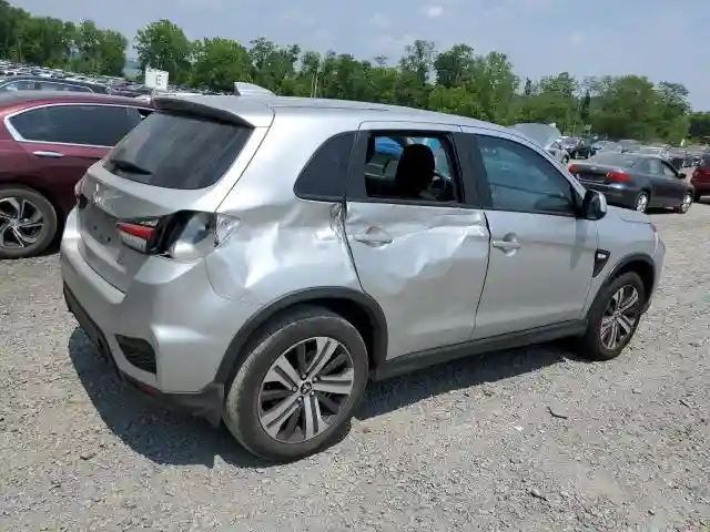 JA4APUAU4NU018505 2022 MITSUBISHI OUTLANDER-2