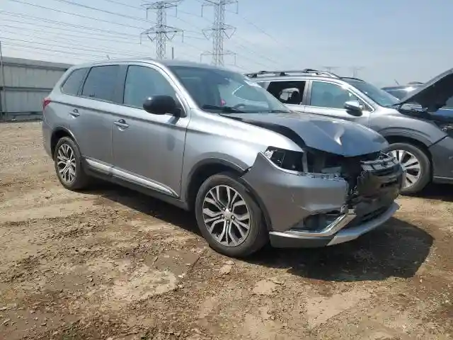 JA4AD2A36GZ046770 2016 MITSUBISHI OUTLANDER-3