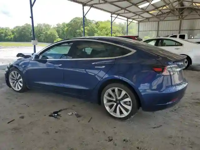 5YJ3E1EB3JF133935 2018 TESLA MODEL 3-1