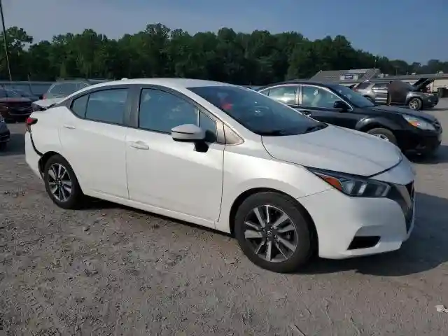 3N1CN8EV0ML878153 2021 NISSAN VERSA-3