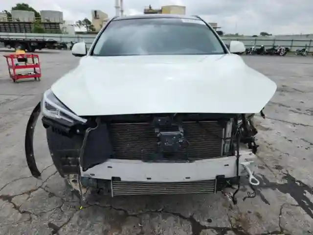 3PCAJ5M32KF119188 2019 INFINITI QX50-4
