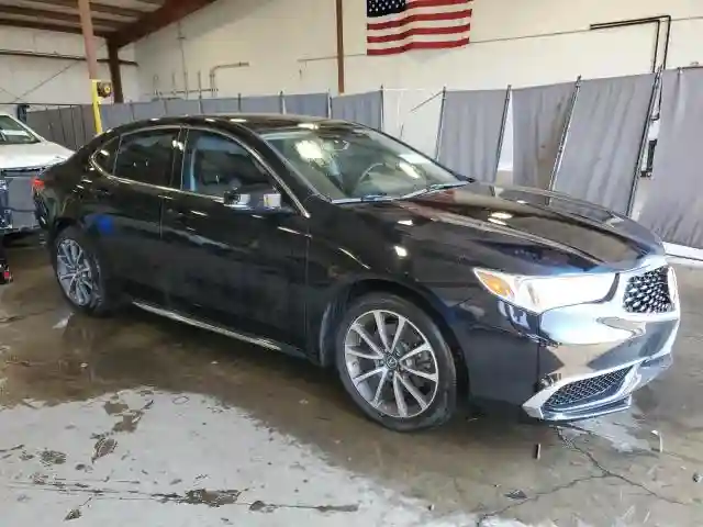 19UUB3F52JA001454 2018 ACURA TLX-3