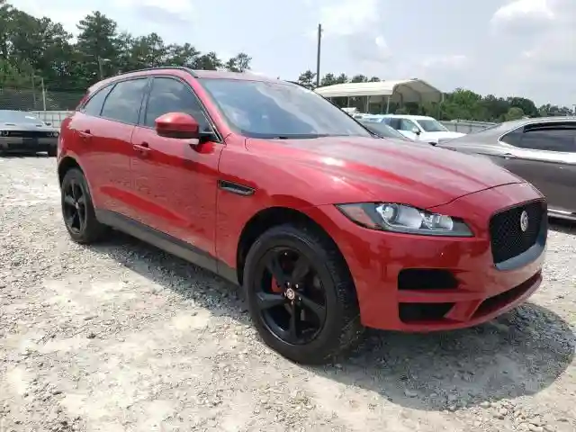 SADCJ2FX9JA283511 2018 JAGUAR F-PACE-3