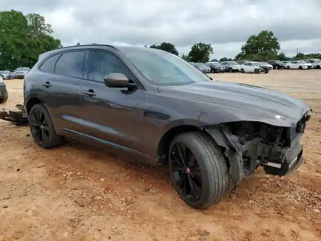 SADCT2FU3MA672861 2021 JAGUAR F-PACE-3