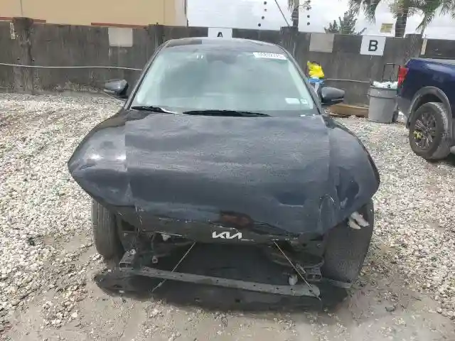 KNDC34LA1R5214754 2024 KIA EV6 LIGHT-4