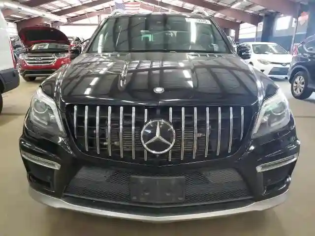 4JGDF7EE6FA519209 2015 MERCEDES-BENZ GL-CLASS-4
