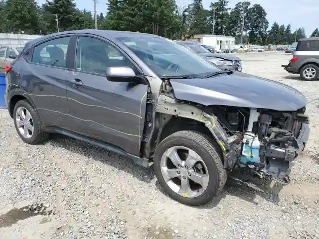 3CZRU6H34JG700995 2018 HONDA HR-V-3