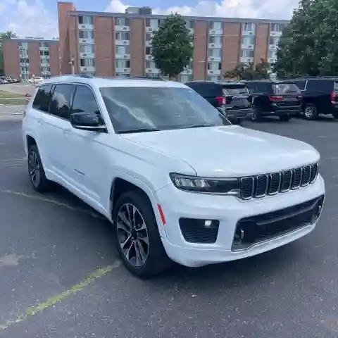 1C4RJKDG1M8190583 2021 JEEP GRAND CHEROKEE-1