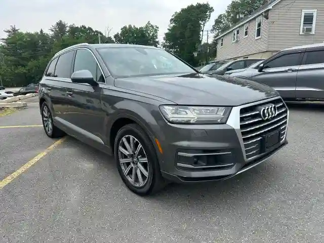WA1LAAF73KD048392 2019 AUDI Q7-3