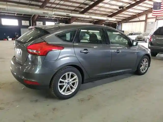 1FADP3K21JL208102 2018 FORD FOCUS-2