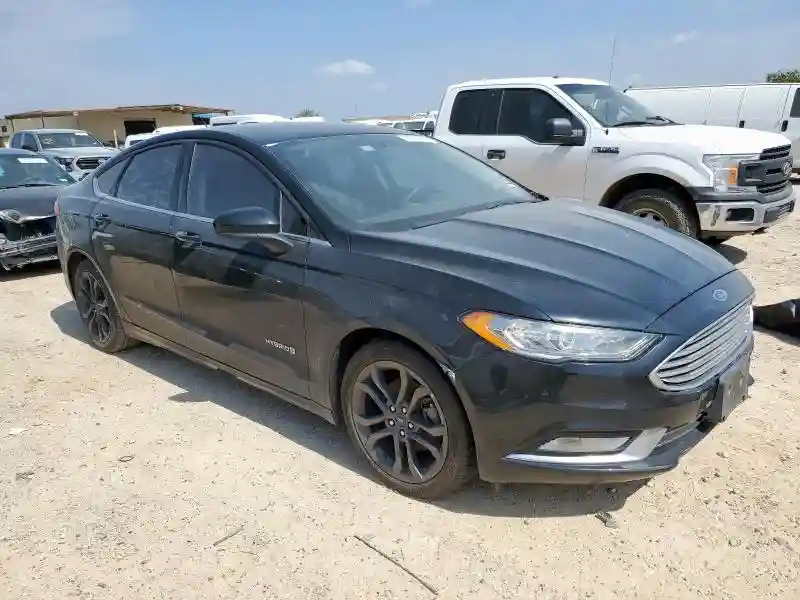 3FA6P0LU9JR102876 2018 FORD FUSION-3