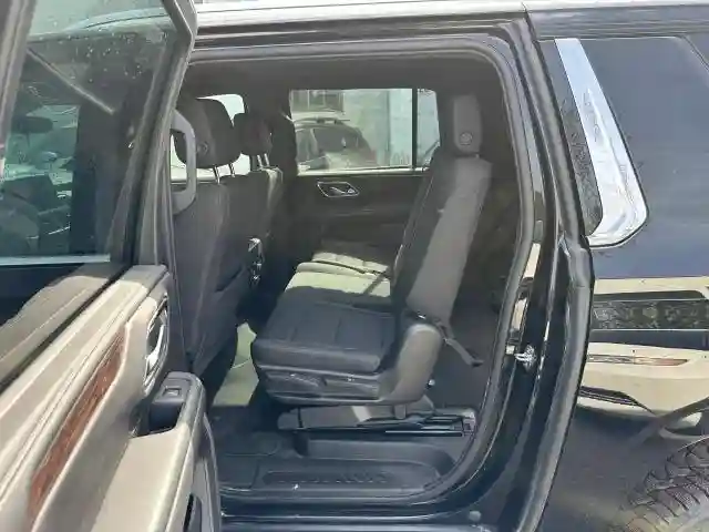 1GNSKBKD4PR144422 2023 CHEVROLET SUBURBAN-5