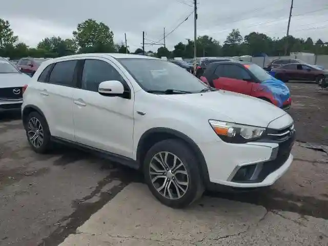 JA4AR3AU4KU000828 2019 MITSUBISHI OUTLANDER-3