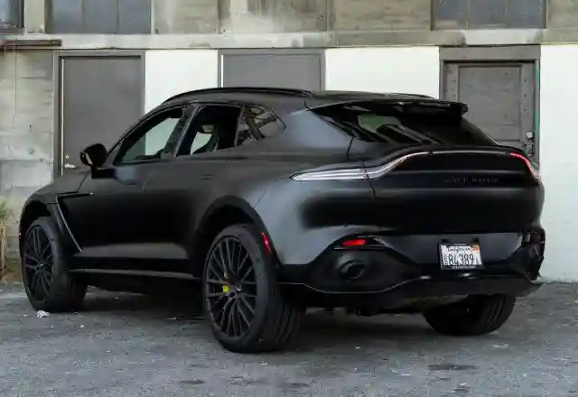 SD7VUJAW9NTV05320 2022 ASTON MARTIN DBX-3