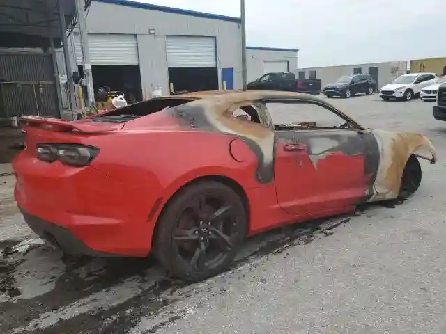 1G1FH1R76L0130127 2020 CHEVROLET CAMARO-2