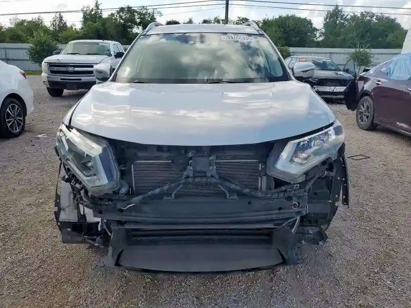 JN8AT2MT7LW016794 2020 NISSAN ROGUE-4